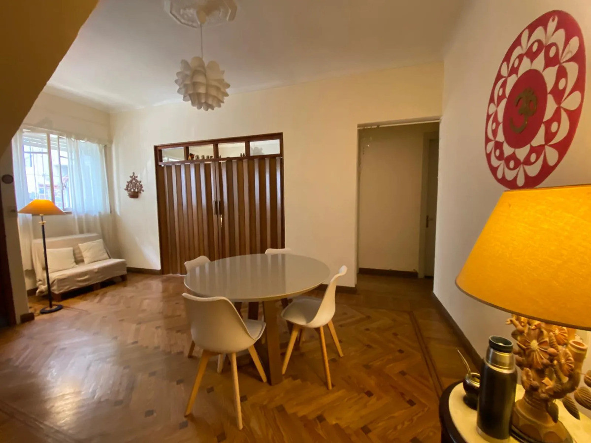 Alquiler Casa 2 Dormitorios 2 Baños Patio Sin Gastos Pocitos