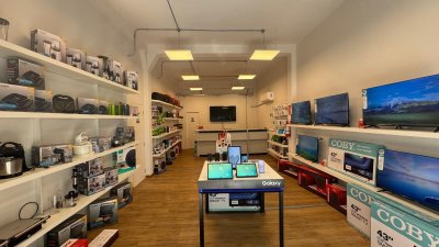 Alquiler Local Comercial Sin Gastos Comunes En Tres Cruces