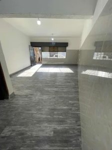 Alquiler De Local Comercial Con 1 Baño Impecable En Centro