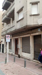 Amplio Local En Ciudad Vieja Se Escuchan ofertas 