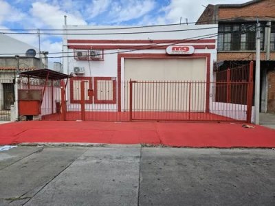 Venta Local Comercial Multipropósito 3 Baños Cochera Unión