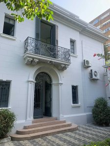 Impecable Oficina, En Hermosa Casona En Zona Pocitos!