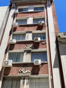 Alquiler Oficina Estudio O Atelier En Ciudad Vieja