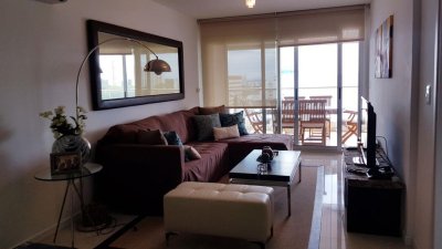 Apartamento de dos dormitorios e venta en Punta del Este 