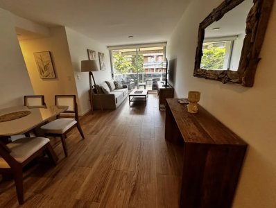 Apartamento en venta a estrenas de dos dormitorios en zona Mansa 