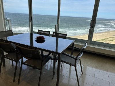 Apartamento de 3 dormitorios , Brava Punta del Este