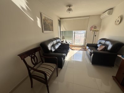 Apartamento  de 2 dormitorios en venta en  Punta del Este