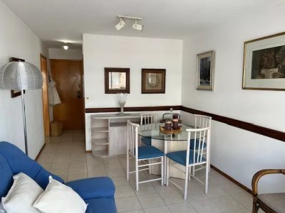 Apartamento en venta de 1 dormitorios en Peninsula Punta del Este 