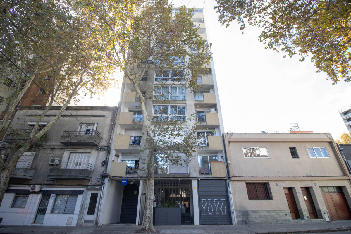 VENTA MONOAMBIENTE EN CORDÓN