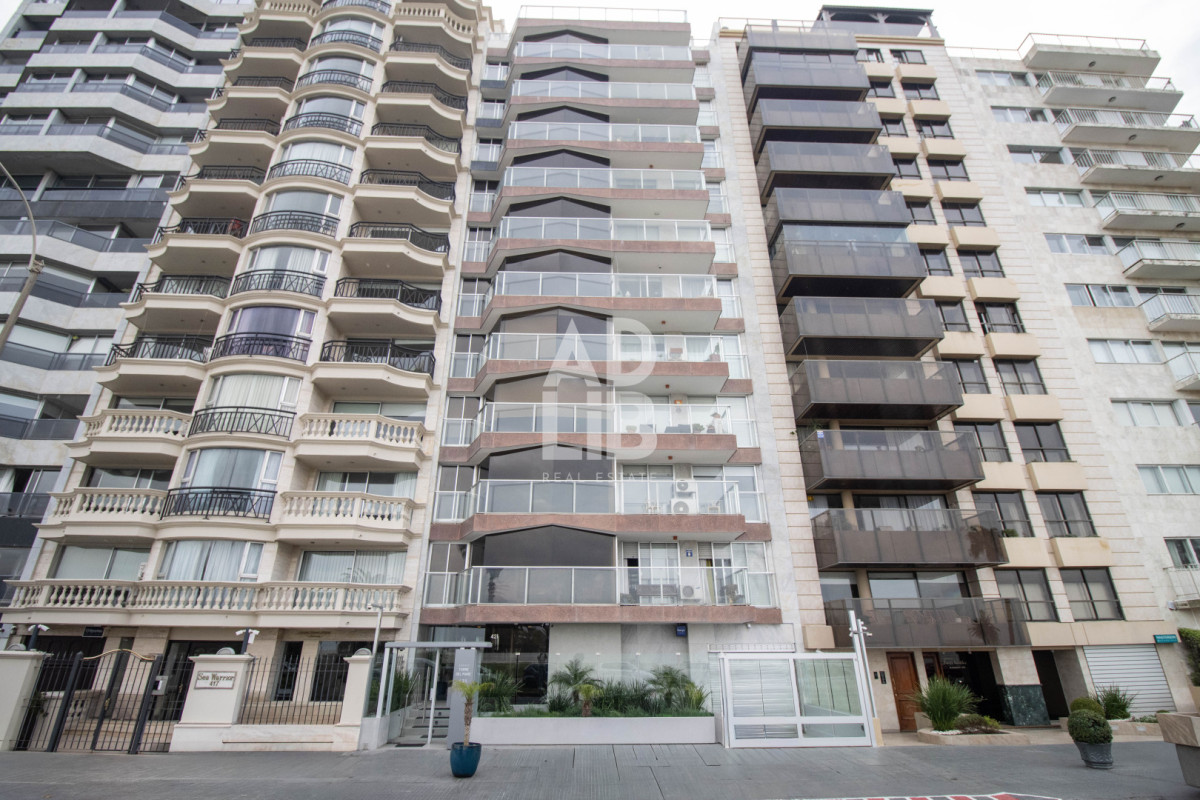ALQUILER APARTAMENTO RAMBLA GANDHI AMOBLADO