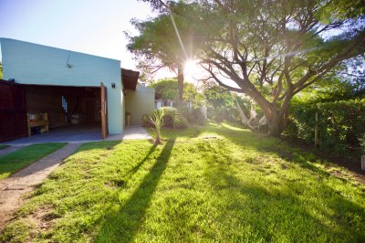 Casa de 3 dormitorios en venta en Pinares. Oportunidad de financiación 40%