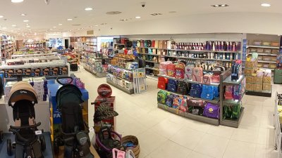 ALQUILER LOCAL COMERCIAL EN CENTRO