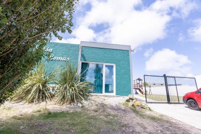 Alquiler comercial a pasos de la  perimetral 150 mts2 construidos y 600 mts2 de terreno. Ideal Barracas o empresas de logística. 