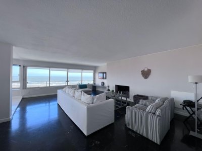 gfsfddfs  fsf asgg fg sfdgsfdsg fd