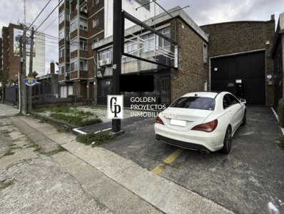 Local Comercial En Alquiler Av. Italia Y Caldas