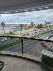 LINDO APARTAMENTO FRENTE AL MAR