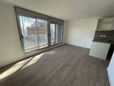 Alquiler apartamento 2 dormitorios con garage en Tres Cruces