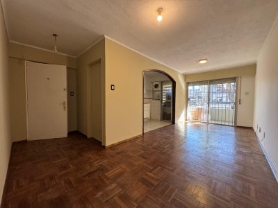 Alquiler apartamento 4 domitorios en Cordón 