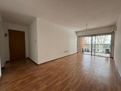Alquiler apartamento 2 dormitorios en Tres Cruces