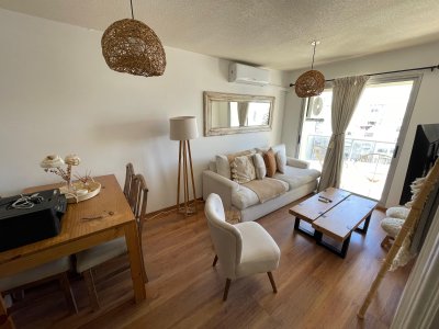 Alquiler apartamento 1 dormitorio con balcón y garage en Pocitos