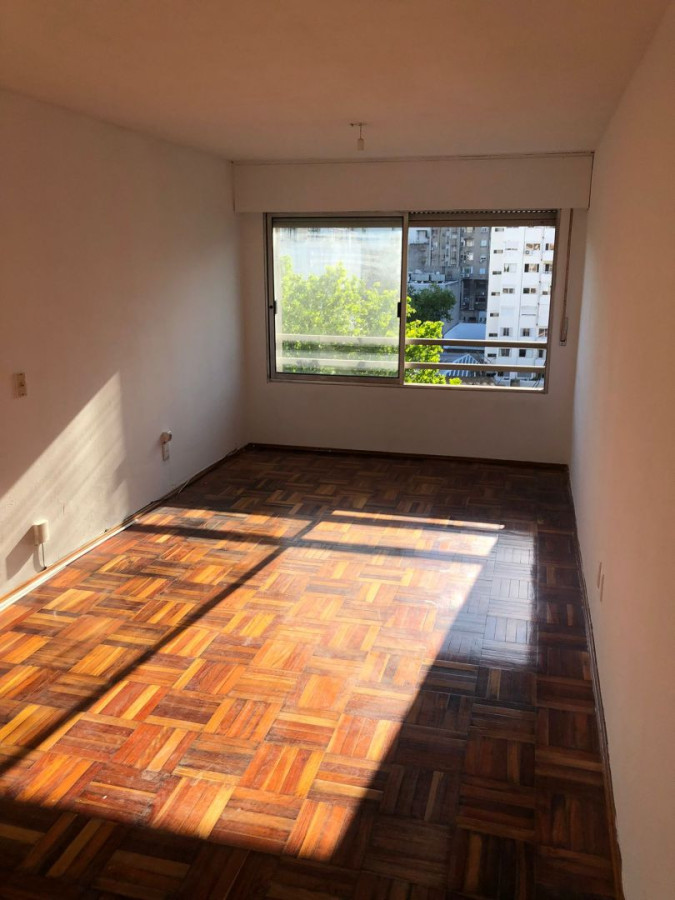 Venta Apartamento 3 dormitorios en Centro