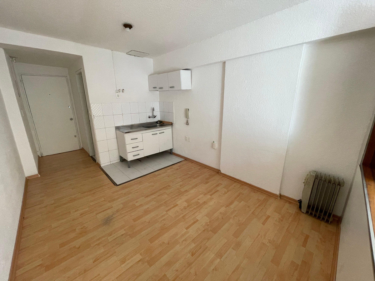 Venta monoambiente en Cordón
