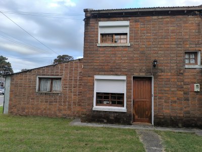 En venta! Traspaso de vivienda, ubicada en Pan de Azúcar, Departamento de Maldonado,  3 dormitorios, garage