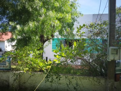 Alquiler anual Balneario Solís, a una cuadra de la playa $12.000 