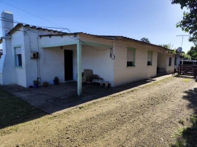 CASA EN VENTA GREGORIO AZNAREZ