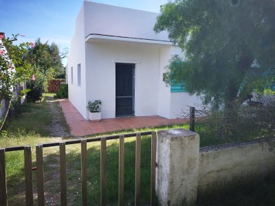 CASA EN VENTA BALNEARIO SOLIS 