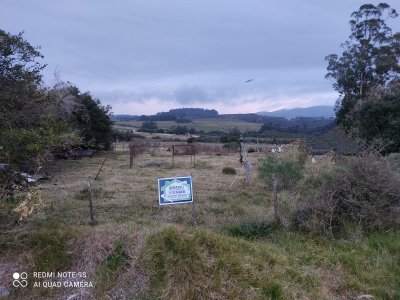 Se vende terreno en proximidades a Pan de Azúcar con excelentes vistas a las sierras 