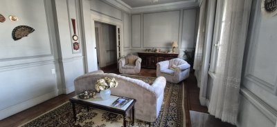 Centro casi 18, IDEAL OFICINA ,Casa de familia, 200 m2