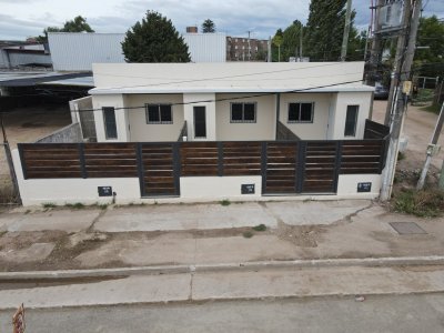 Alquiler en Progreso, céntrico, 1 dormitorio, patio! Unidad 002  