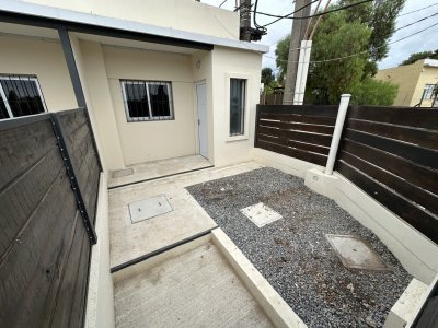 Casa en alquiler en Progreso, céntrica! Unidad 001