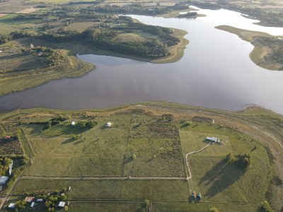 Chacra sin construcciones con la costa del Embalse Canelón Grande Única!!