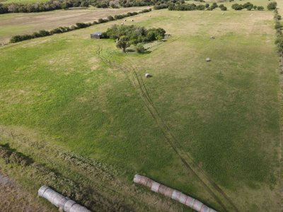 Chacra de 5 has en Los Cerrillos, cañada, alambrados, muy lindo entorno!