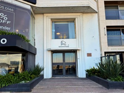 Alquiler Monoambiente Amoblado Interno Sobre Rambla Pocitos