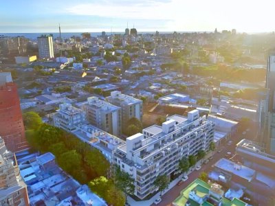 Venta Apartamento 2 Dormitorios Gran Patio a Estrenar Tres Cruces Montevideo