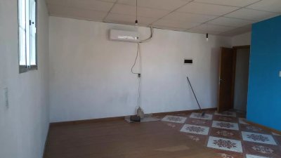 Alquiler Mono Ambiente Amplio La Comercial Montevideo
