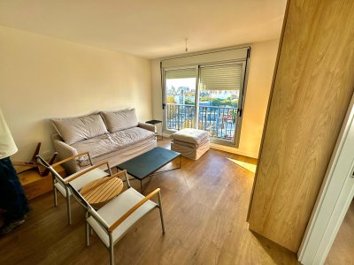 Alquiler Apartamento 1 Dormitorio Amoblado a Estrenar Parque Rodo Montevideo