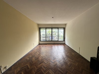 Venta Apartamento 4 Dormitorios Garage Punta Carretas Montevideo