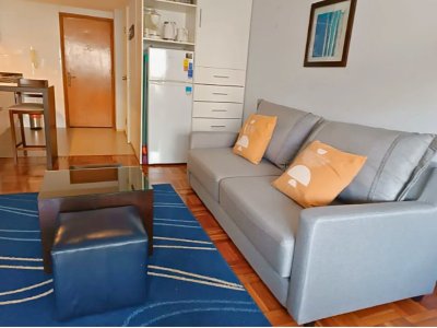 Alquiler Apartamento Amoblado Monoambiente Garage Punta Carreta Montevideo