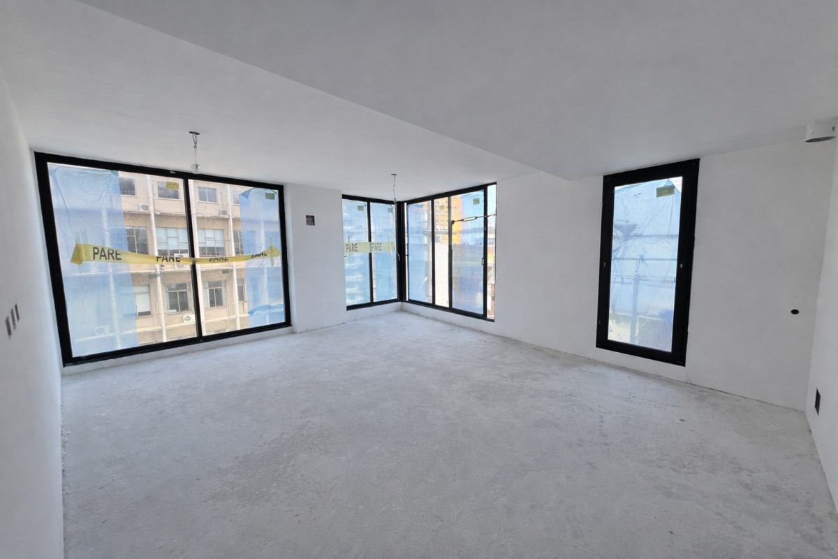 Venta Apartamento Penthouse 2 Dormitorios con parrillero a estrenar Centro Montevideo