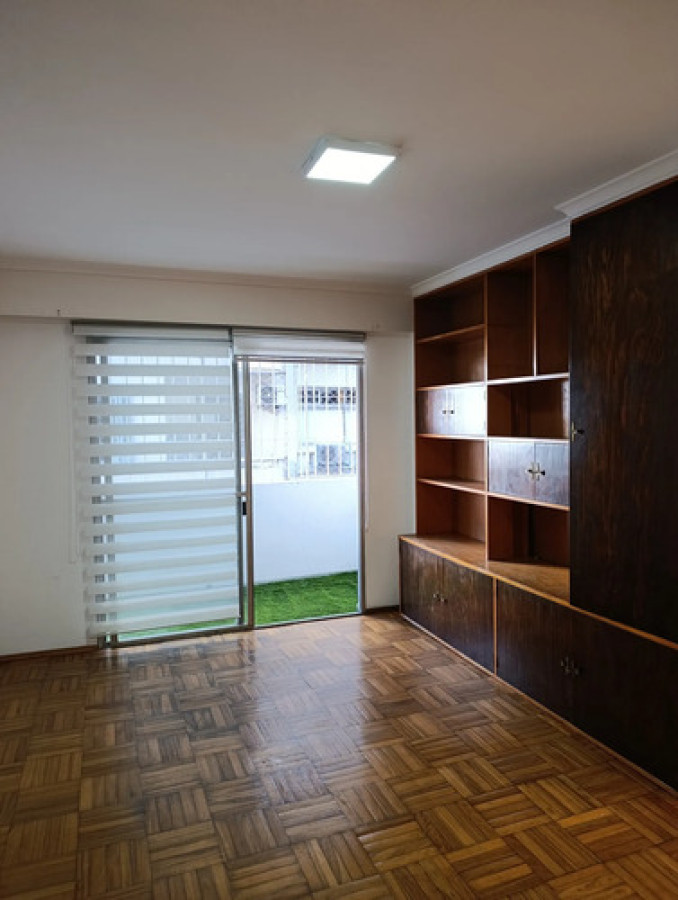 Alquiler Apartamento 1 Dormitorio con Terraza. Cordon Sur, Montevideo