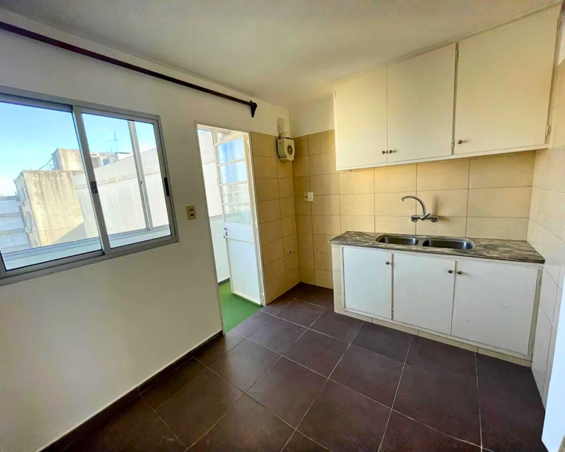 Alquiler Apartamento 1 Dormitorio Opcion Garage Pocitos Montevideo