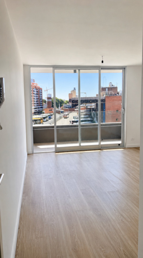 Alquiler Apartamento 1 dormitorio A Estrenar con Parrillero Tres Cruces Montevideo