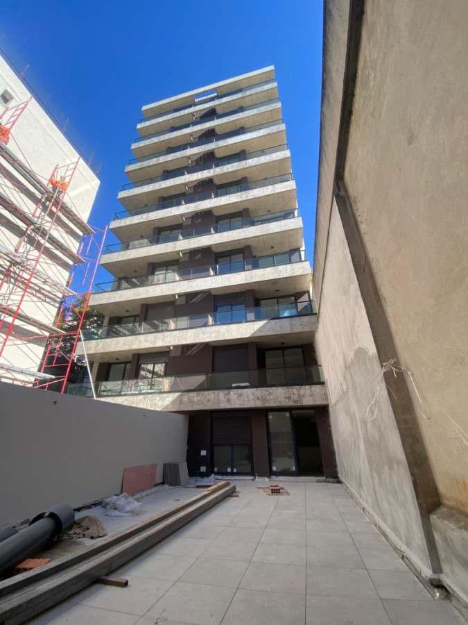 Alquiler Apartamento 1 Dormitorio con patio y parrillero propio a estrenar Centro Sur Montevideo