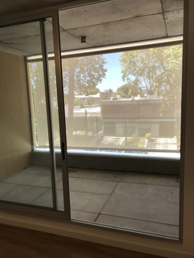 Alquiler Apartamento Nuevo De 2 Dormitorios, 2 Baños Y Garage Con Baulera Montevideo
