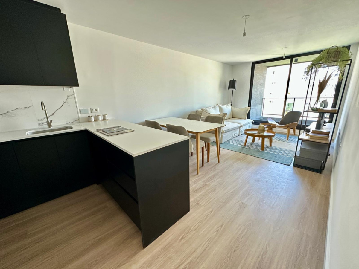 Venta Apartamento 2 Dormitorios a estrenar con piscina Cordon Sur Montevideo