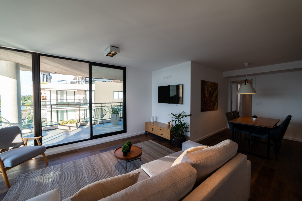 Venta Apartamento 3 Dormitorios en construccion Lago Calcagno Ciudad de la Costa Canelones